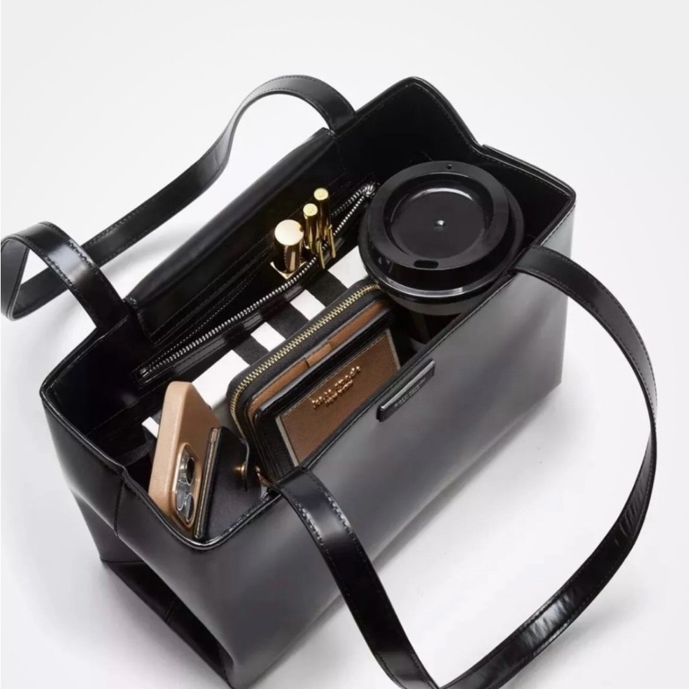 Kate Spade Sam med shoulder bag - Picture 4 of 5